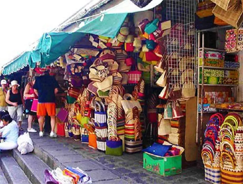 Port Louis Central Market – Colorful Local Bazaar in Mauritius